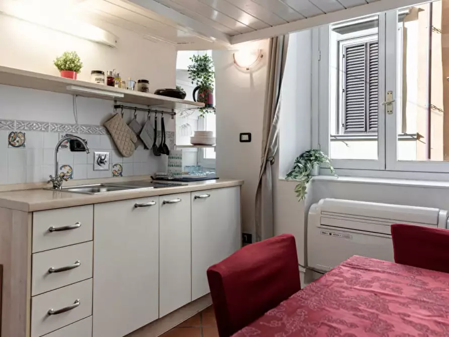 Immagine 5 di Appartamento in affitto  in PIAZZA GOLDONI a Firenze