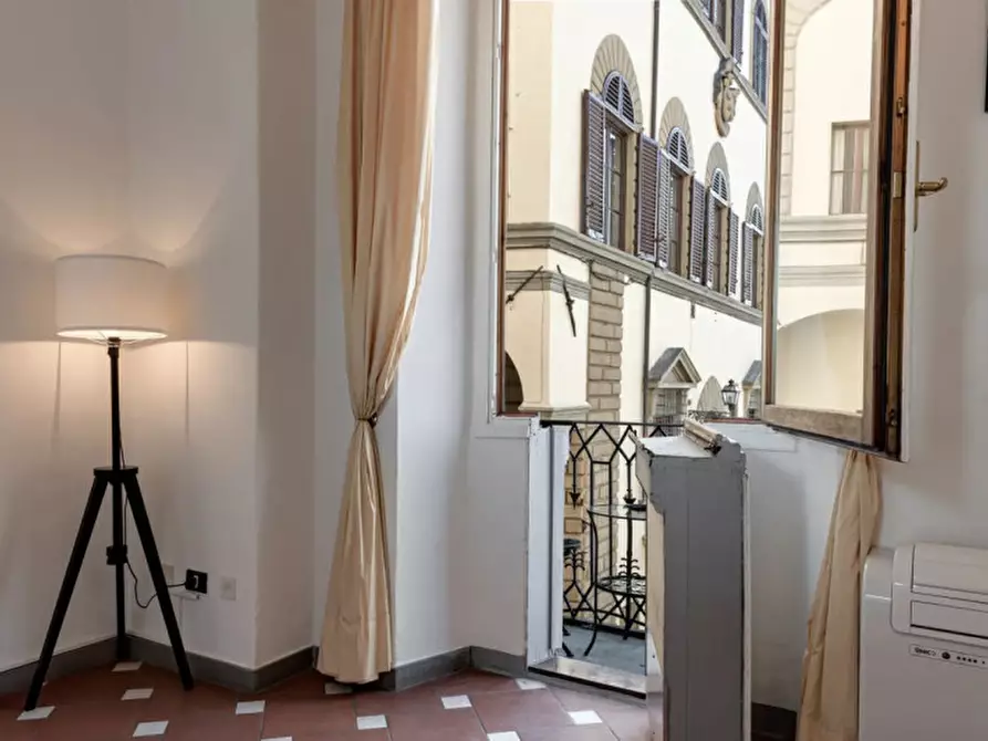 Immagine 16 di Appartamento in affitto  in PIAZZA GOLDONI a Firenze