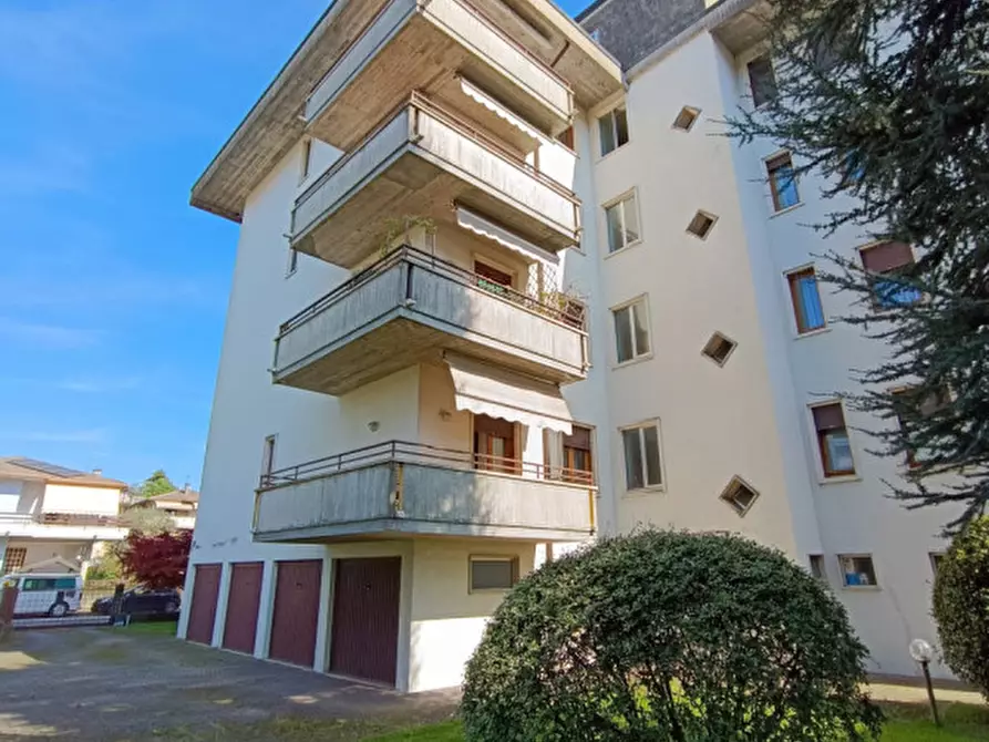 Immagine 1 di Appartamento in vendita  in via de nicola a Vicenza