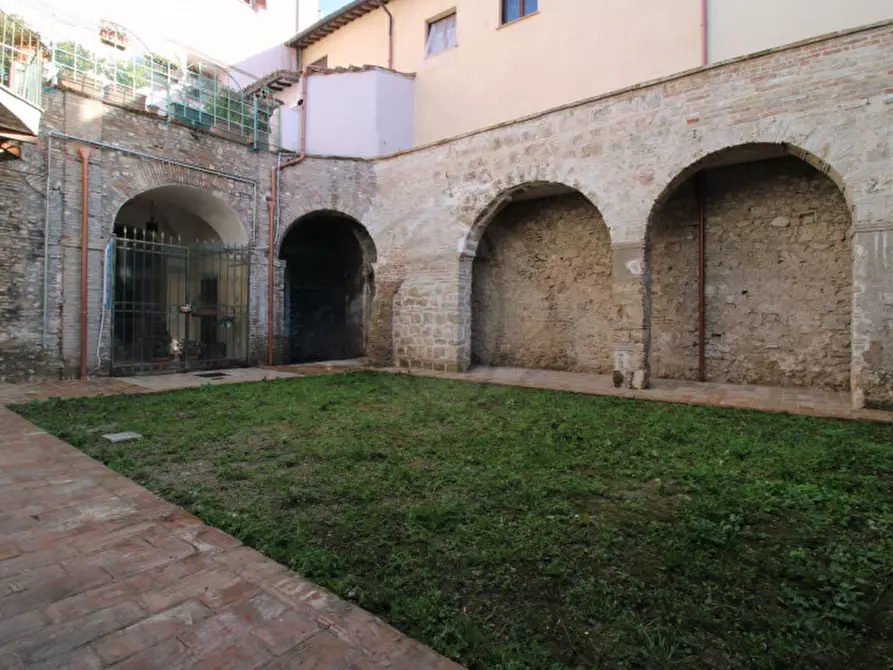 Immagine 12 di Appartamento in vendita  a Terni