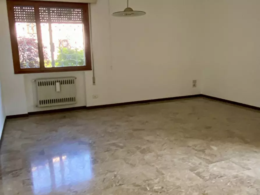 Immagine 12 di Casa bifamiliare in vendita  in viale Italia a Castelfranco Veneto