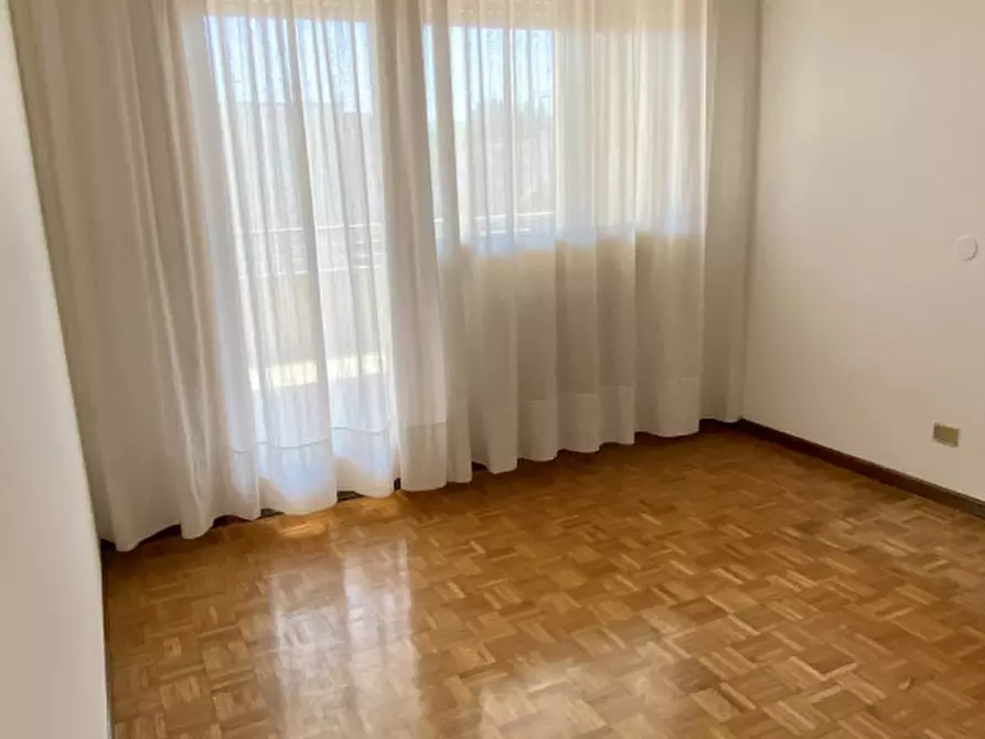 Immagine 18 di Casa bifamiliare in vendita  in viale Italia a Castelfranco Veneto