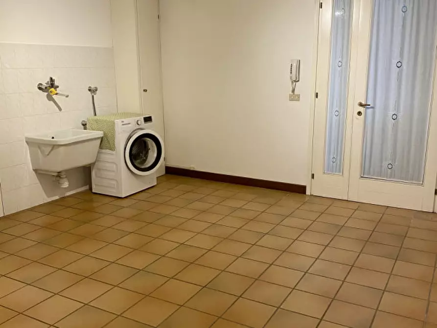 Immagine 23 di Casa bifamiliare in vendita  in viale Italia a Castelfranco Veneto