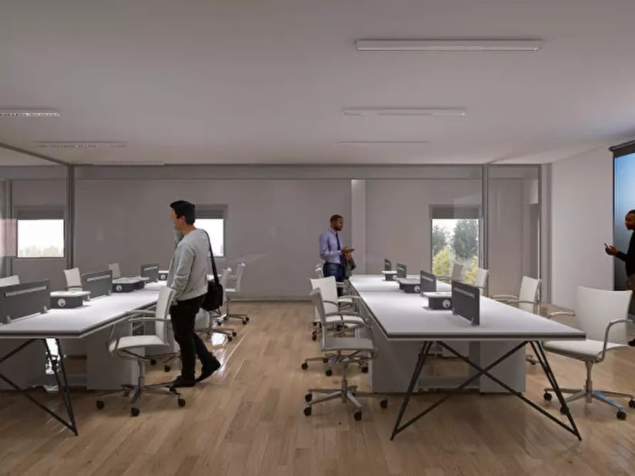 Immagine 19 di Negozio in affitto  in VIA ADIGE a San Giovanni Teatino