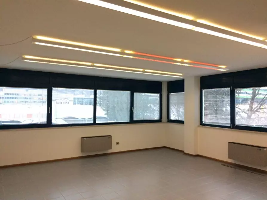 Immagine 6 di Ufficio in vendita  in VIA PRANZELORES a Trento