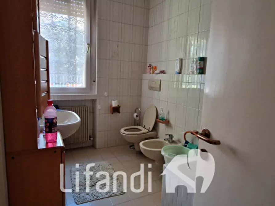 Immagine 11 di Appartamento in vendita  in via defregger a Bolzano