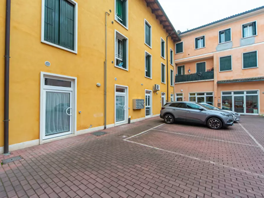 Immagine 19 di Appartamento in affitto  in Corso San Felice e Fortunato a Vicenza
