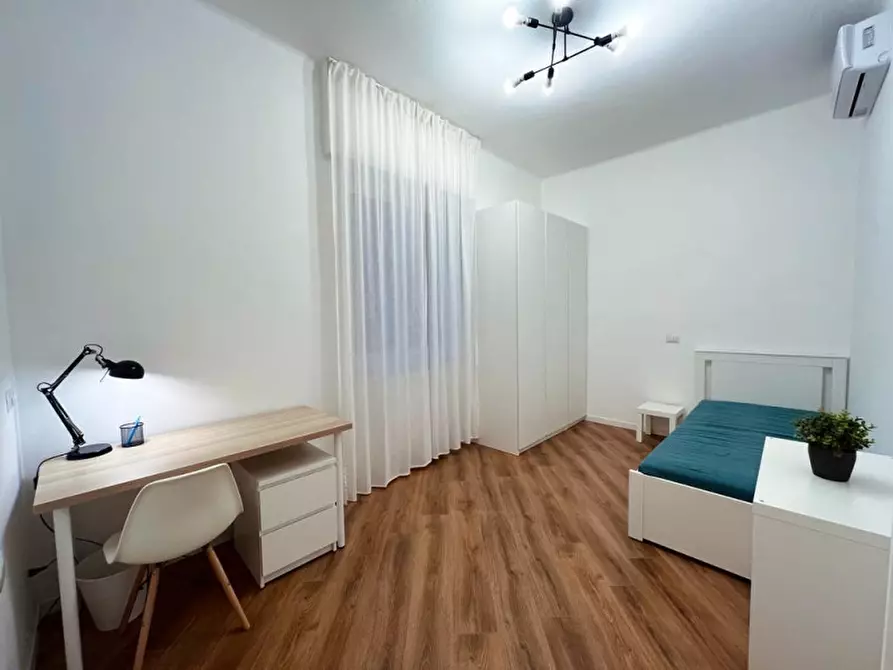 Immagine 1 di Camera in affitto  in Cimiano a Milano