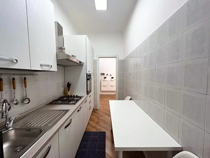 Immagine 10 di Camera in affitto  in Cimiano a Milano