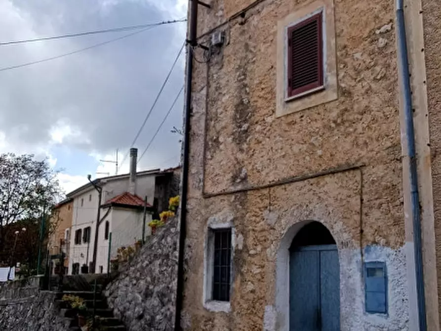 Immagine 2 di Rustico / casale in vendita  in VIA SANT'ONOFRIO a Alvito