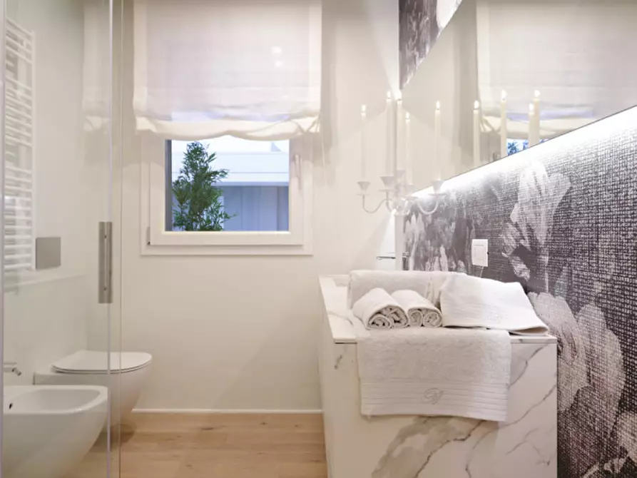 Immagine 21 di Appartamento in vendita  a Rubano