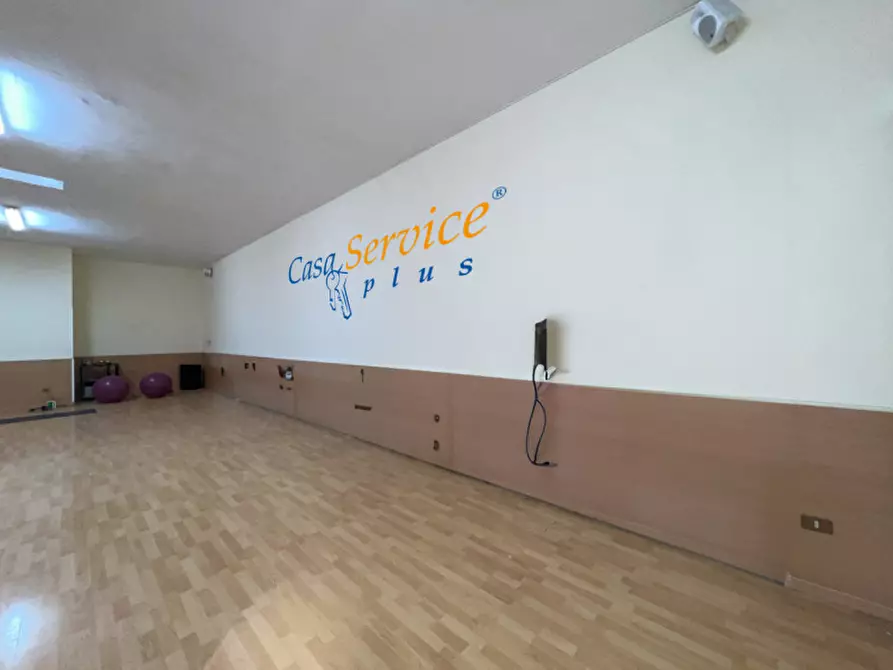 Immagine 4 di Attività commerciale in vendita  in Vico Torre Sabea a Gallipoli