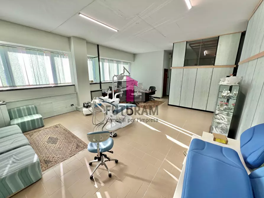 Immagine 2 di Ufficio in vendita  in VIA ROMA 40 a Bassano Del Grappa