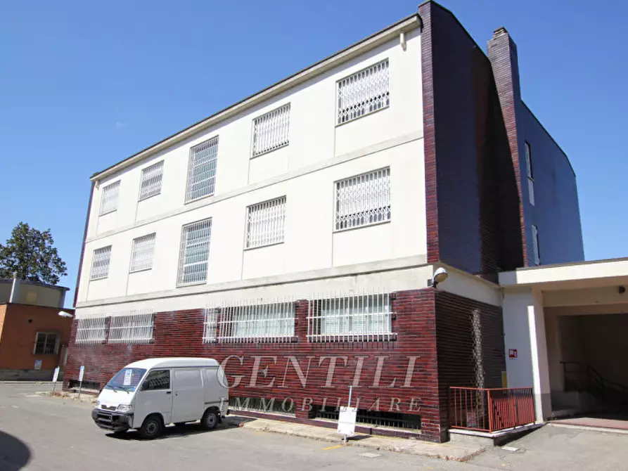 Immagine 2 di Ufficio in affitto  in Via del Chiù a Bologna