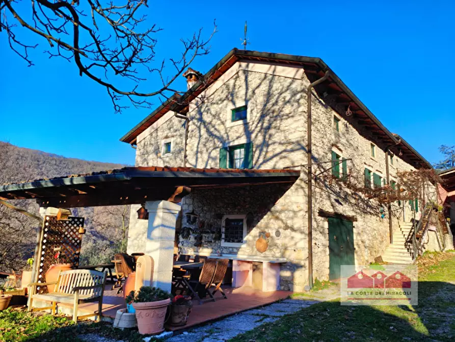 Immagine 1 di Casa bifamiliare in affitto  in Via Balzarin a Isola Vicentina