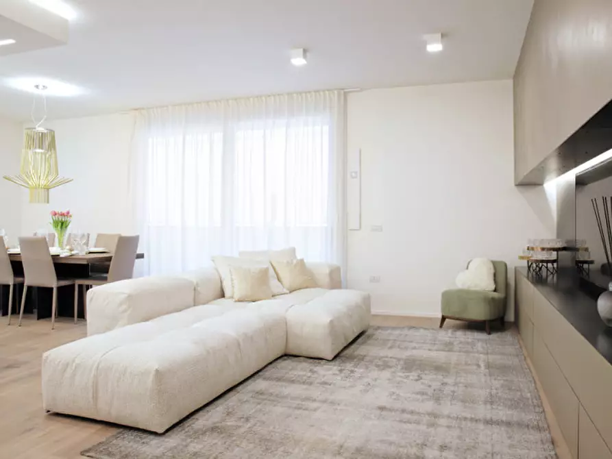 Immagine 6 di Appartamento in vendita  a Rubano