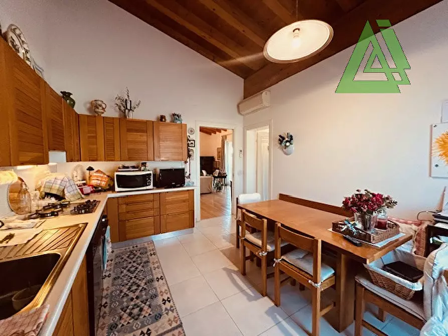 Immagine 8 di Attico in vendita  a Castelfranco Veneto