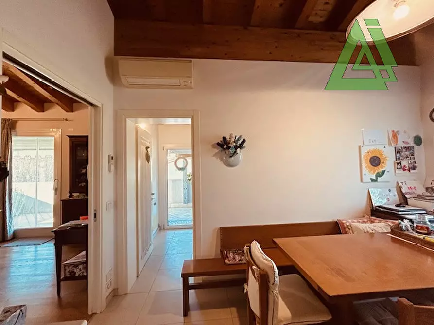 Immagine 10 di Attico in vendita  a Castelfranco Veneto