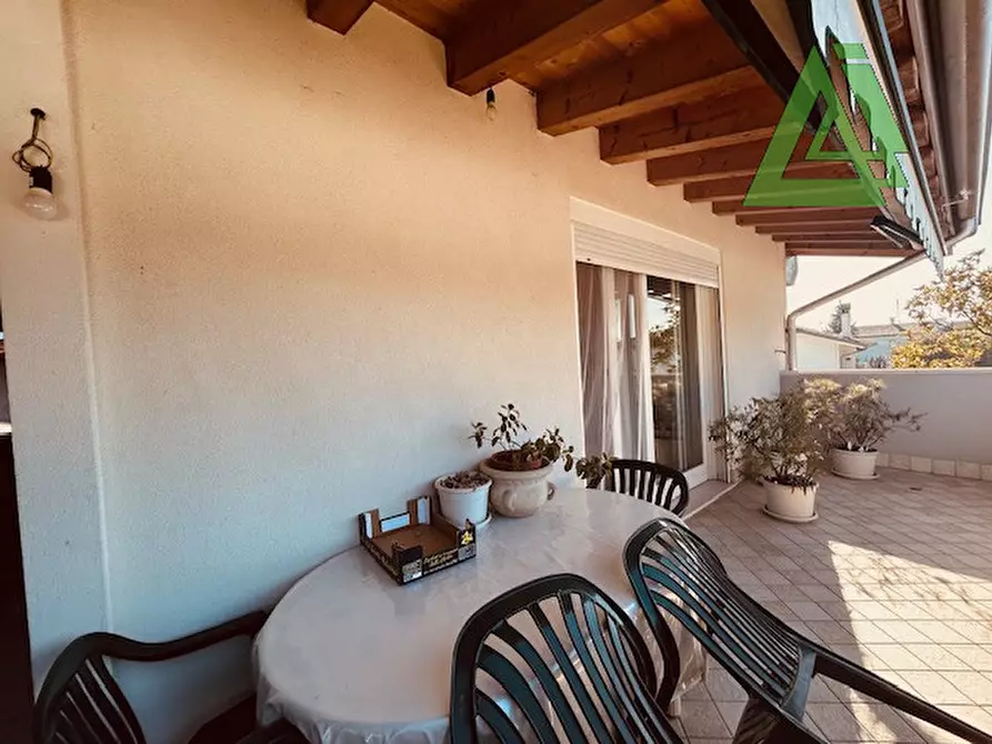 Immagine 14 di Attico in vendita  a Castelfranco Veneto