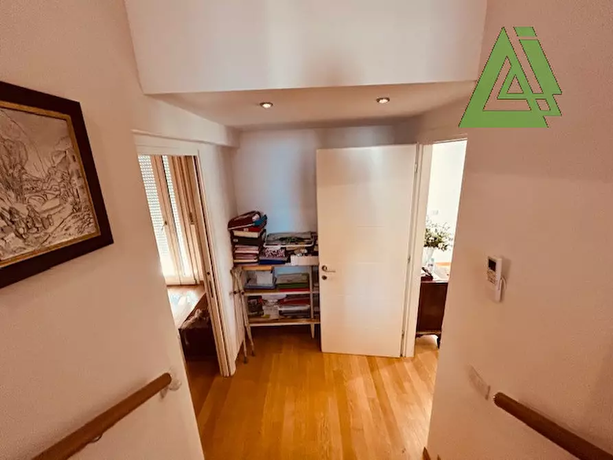 Immagine 21 di Attico in vendita  a Castelfranco Veneto