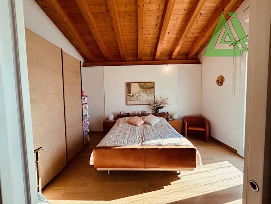 Immagine 25 di Attico in vendita  a Castelfranco Veneto