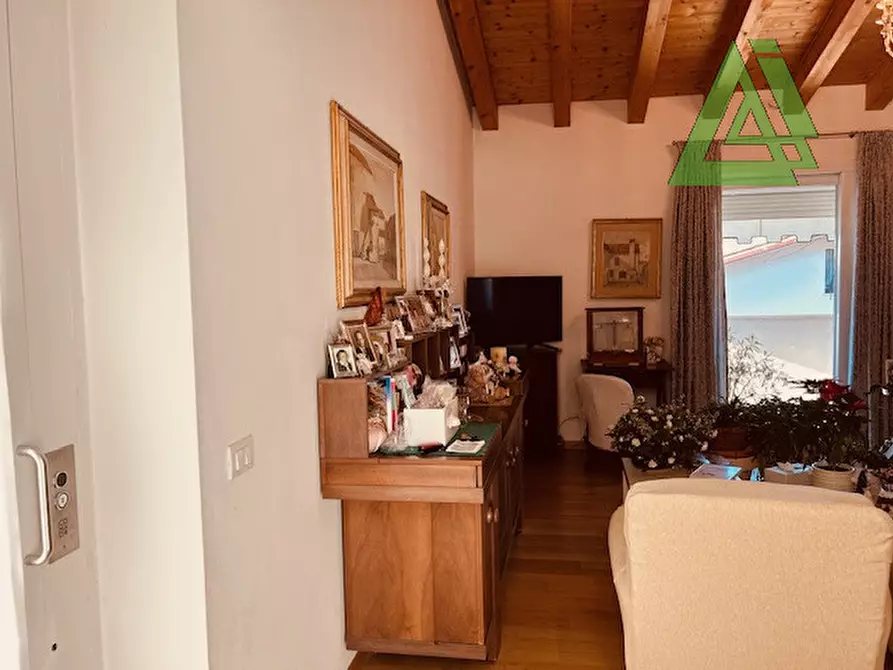 Immagine 26 di Attico in vendita  a Castelfranco Veneto