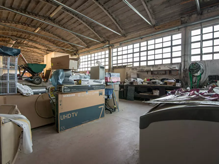 Immagine 2 di Capannone industriale in vendita  in via Umbero I 29 a Curtarolo