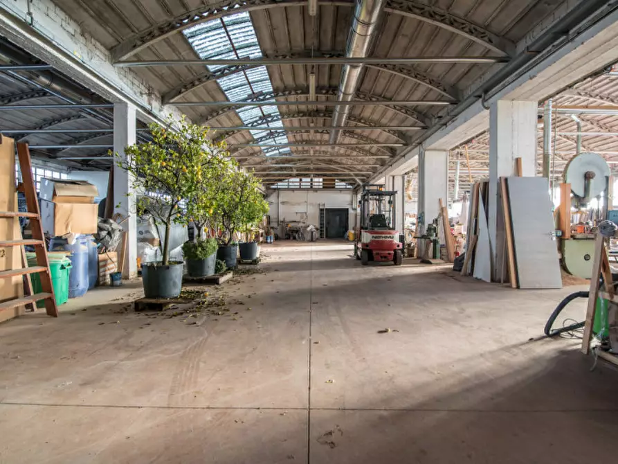 Immagine 4 di Capannone industriale in vendita  in via Umbero I 29 a Curtarolo