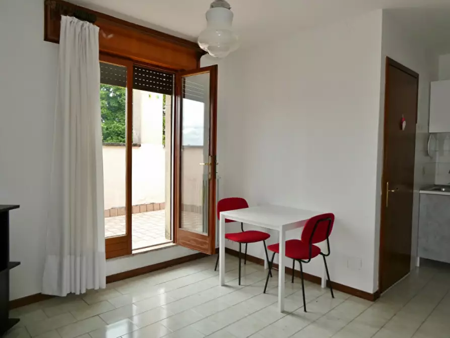 Immagine 1 di Appartamento in vendita  in Via Fusinieri a Vicenza