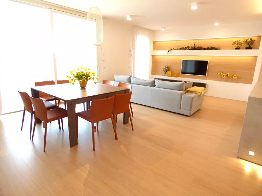 Immagine 14 di Attico in vendita  a Rubano