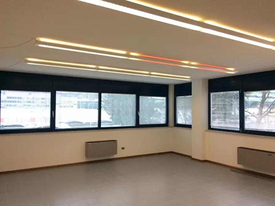 Immagine 6 di Ufficio in vendita  in VIA PRANZELORES a Trento