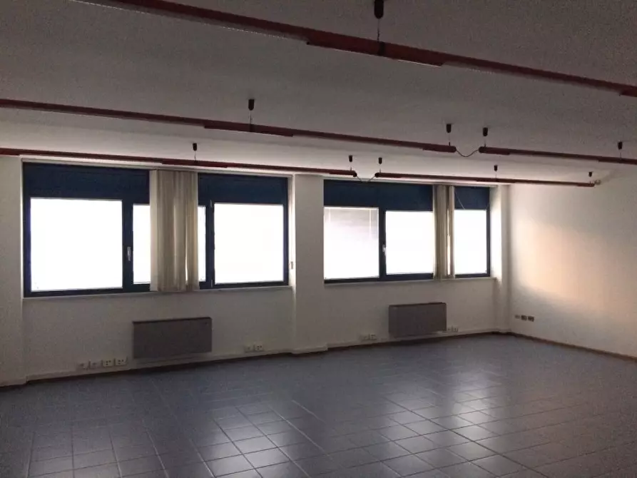 Immagine 7 di Ufficio in vendita  in VIA PRANZELORES a Trento