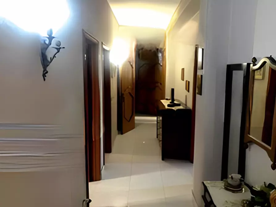 Immagine 6 di Villa in vendita  in VIA AMEGLIO N.95 a Santa Maria Di Licodia