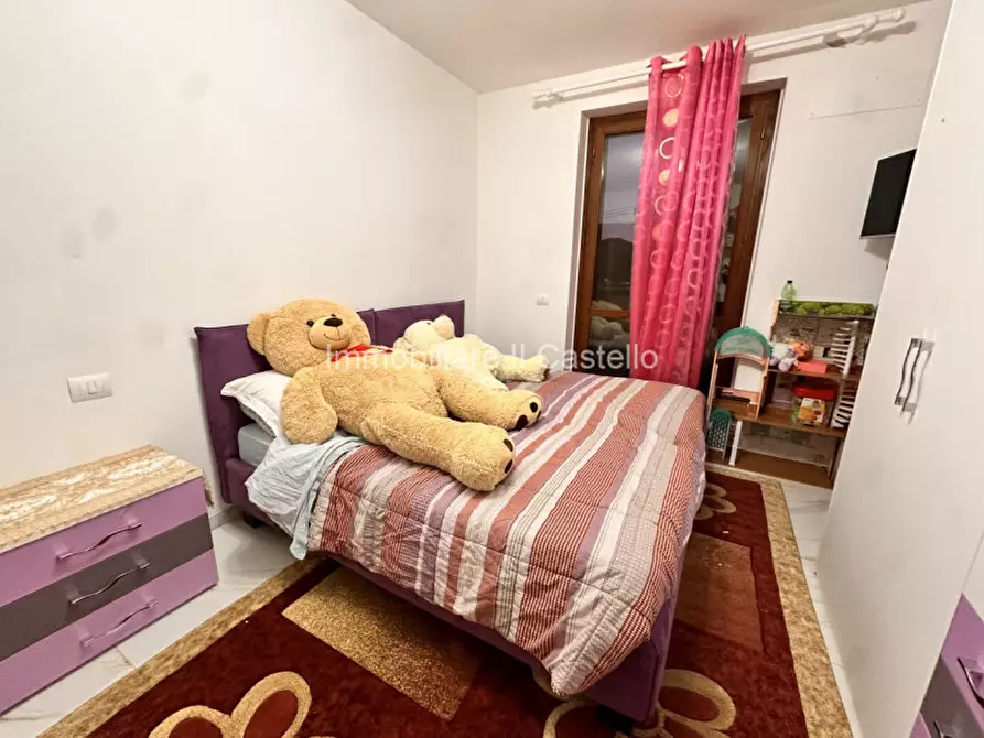 Immagine 24 di Appartamento in vendita  a Castiglione Del Lago