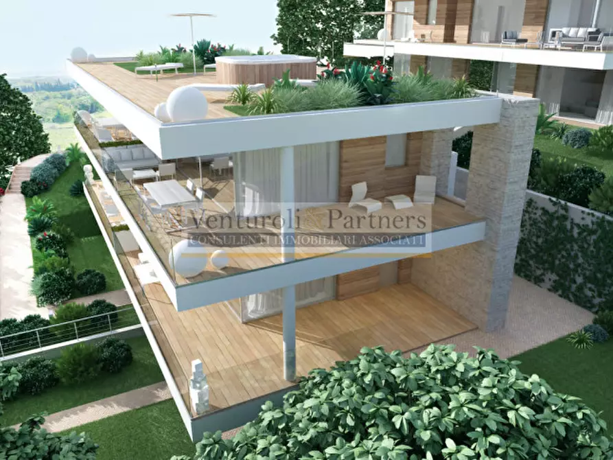 Immagine 2 di Appartamento in vendita  in Via Vivaldi a Toscolano-Maderno