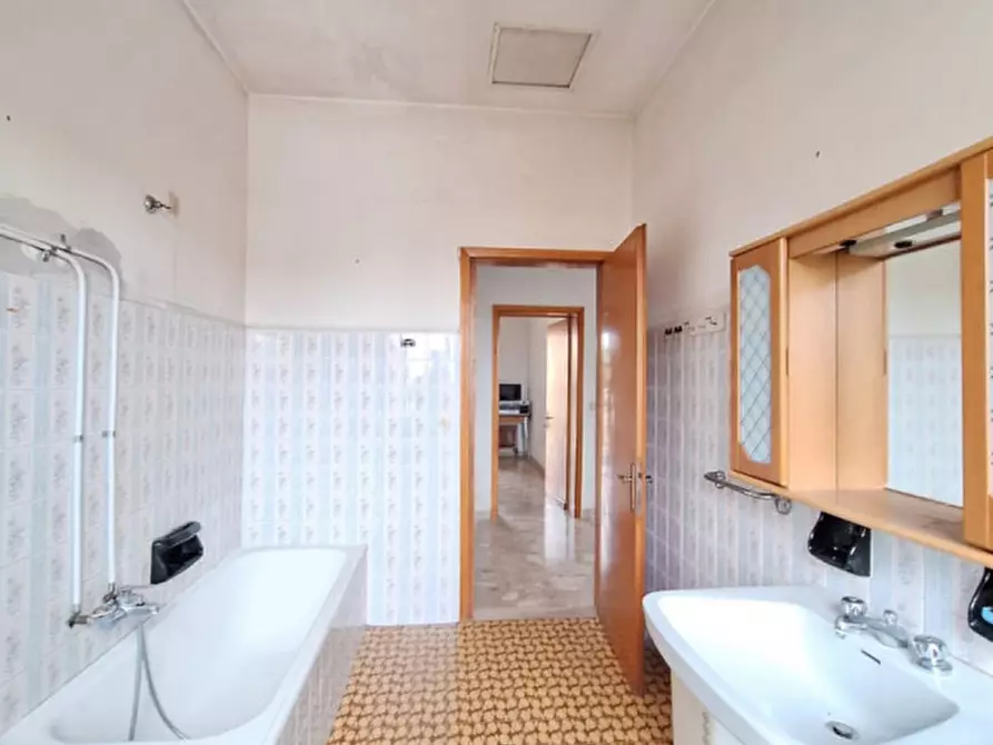 Immagine 25 di Casa bifamiliare in vendita  in Via Tasso a Rovigo