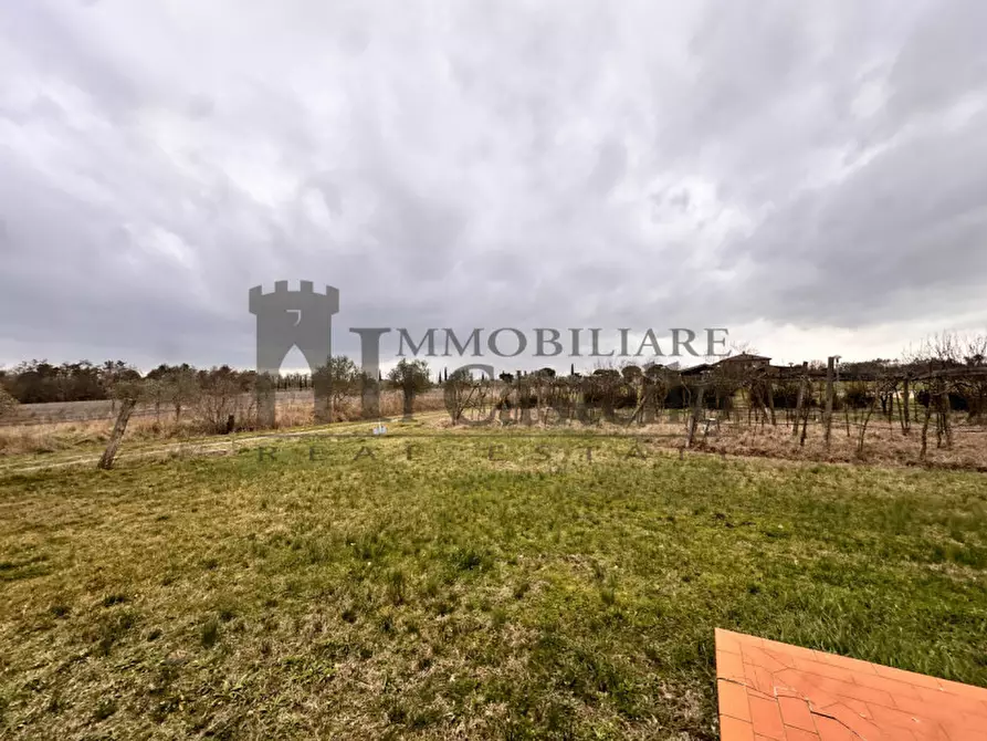Immagine 20 di Agriturismo in vendita  in piana a Castiglione Del Lago