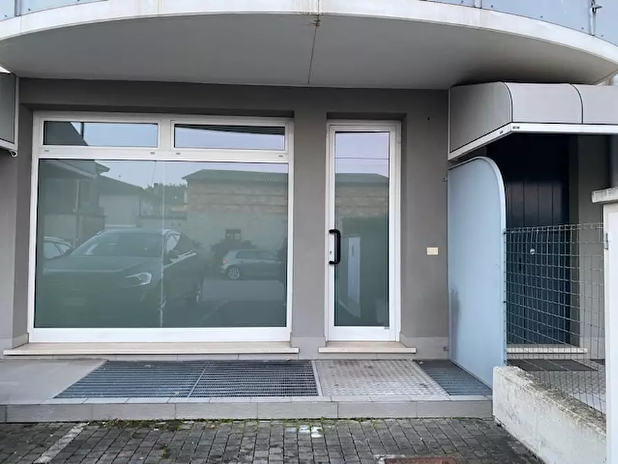 Immagine 1 di Ufficio in vendita  in VIA DON BOSCO a Brugine