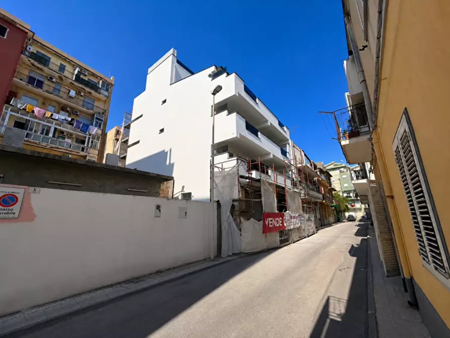 Immagine 21 di Appartamento in vendita  in MILAZZO VIA ASPROMONTE a Milazzo