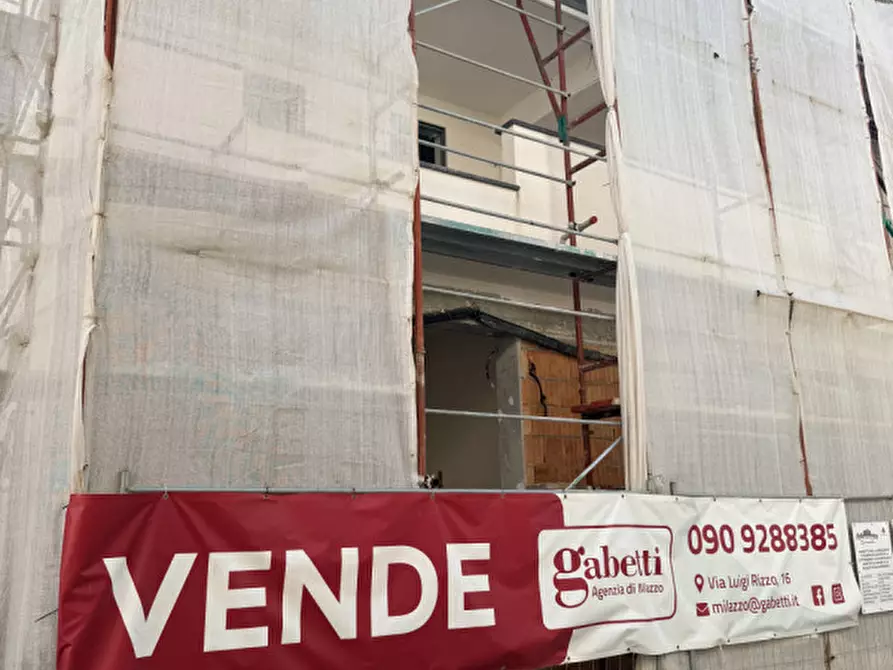 Immagine 37 di Appartamento in vendita  in MILAZZO VIA ASPROMONTE a Milazzo
