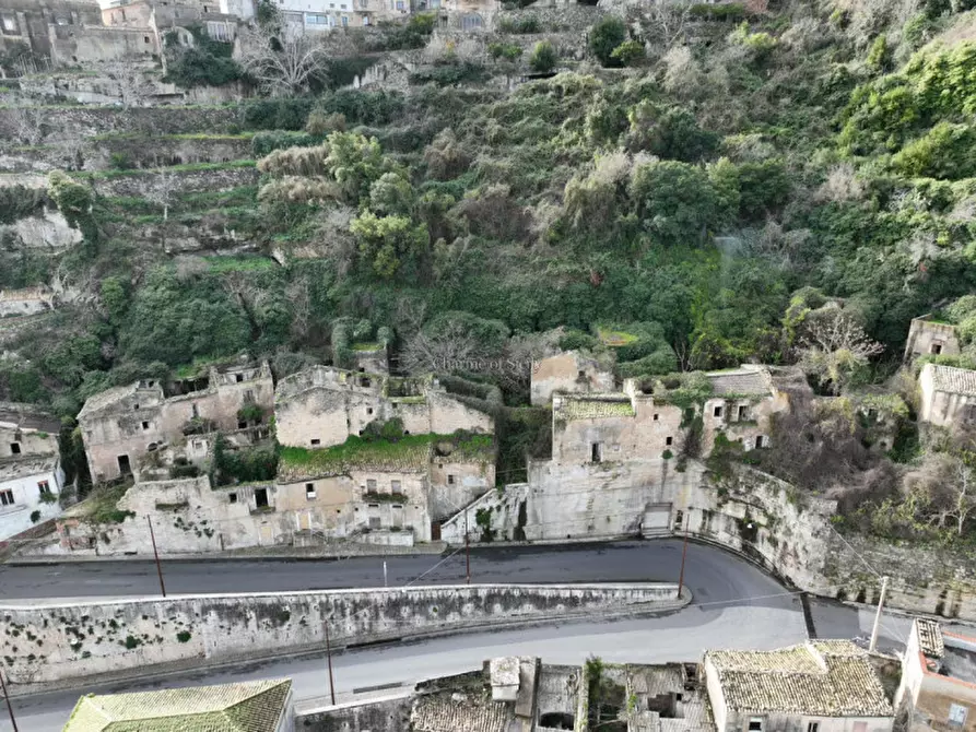 Immagine 1 di Hotel in vendita  in Corso Mazzini a Ragusa