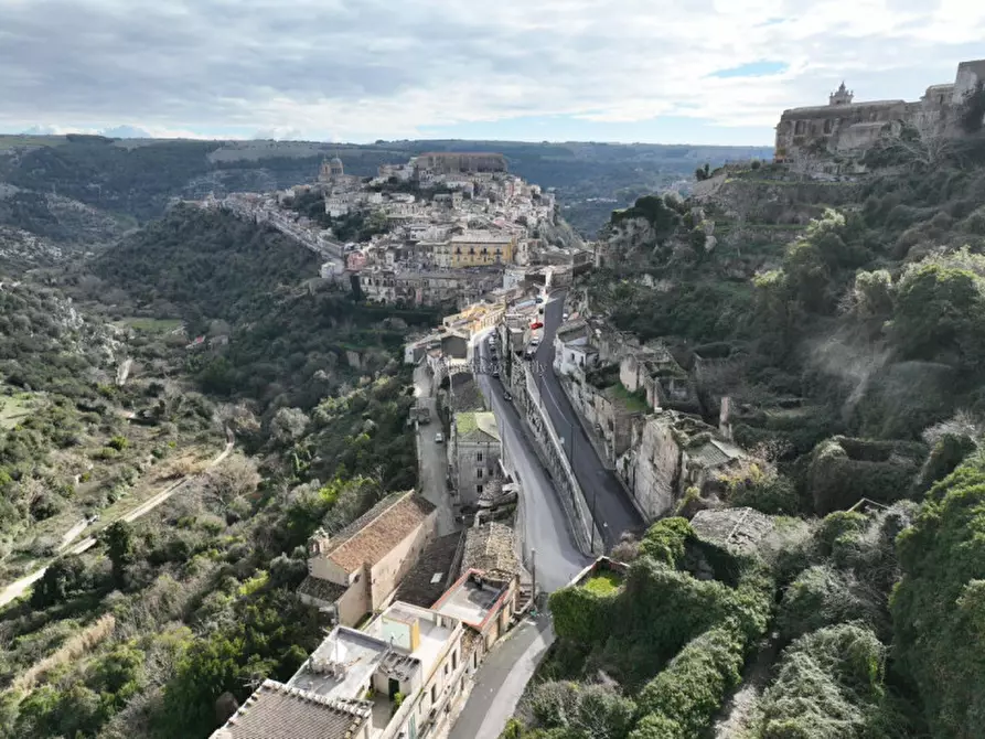 Immagine 21 di Hotel in vendita  in Corso Mazzini a Ragusa