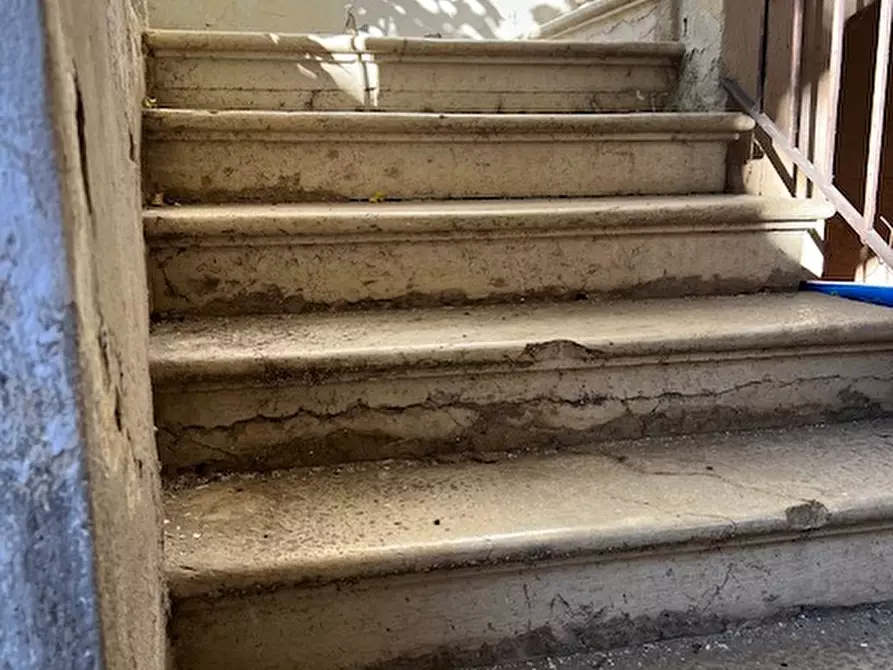 Immagine 48 di Rustico / casale in vendita  in via IV novembre 4 a Polpenazze Del Garda