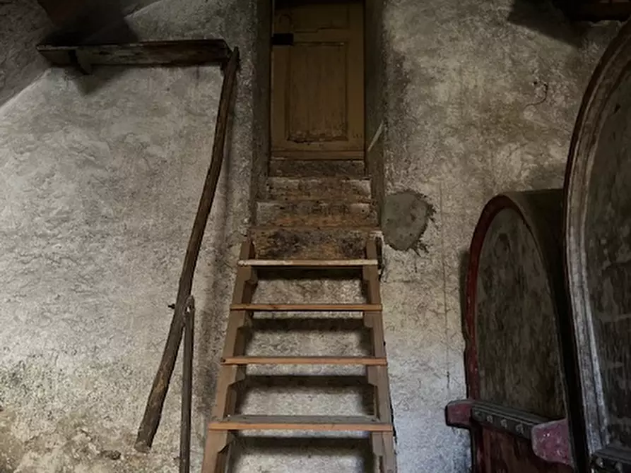 Immagine 50 di Rustico / casale in vendita  in via IV novembre 4 a Polpenazze Del Garda