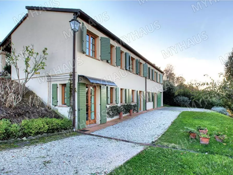 Immagine 1 di Villa in vendita  in Via Monteleone 3500 a Roncofreddo