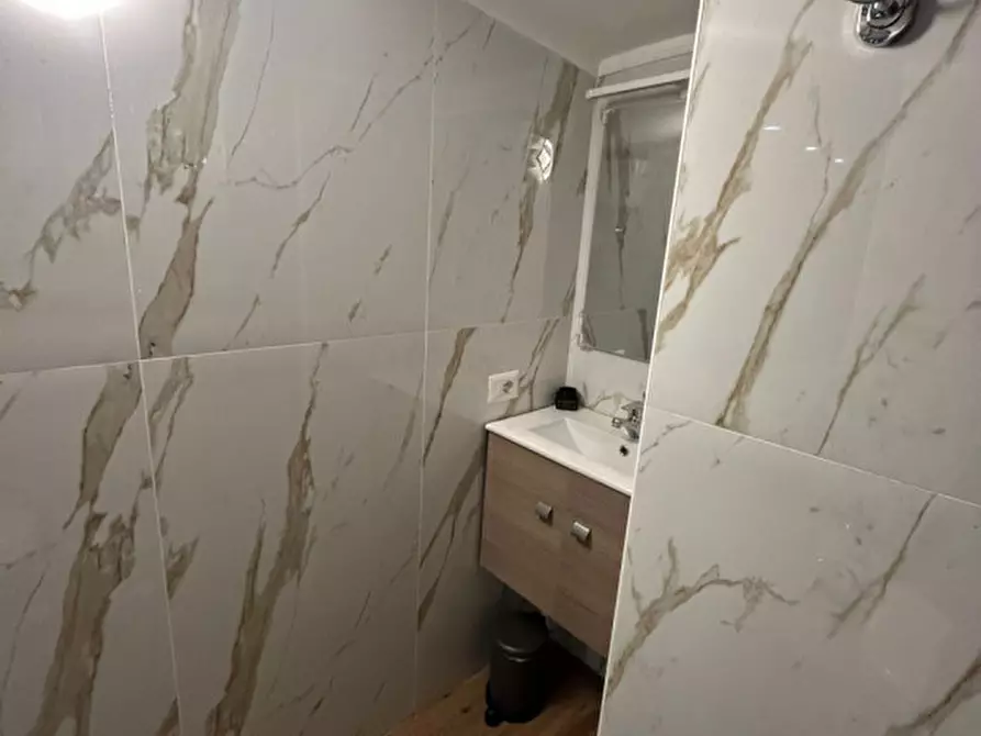 Immagine 3 di Appartamento in affitto  in gradoni santa maria apparente a Napoli