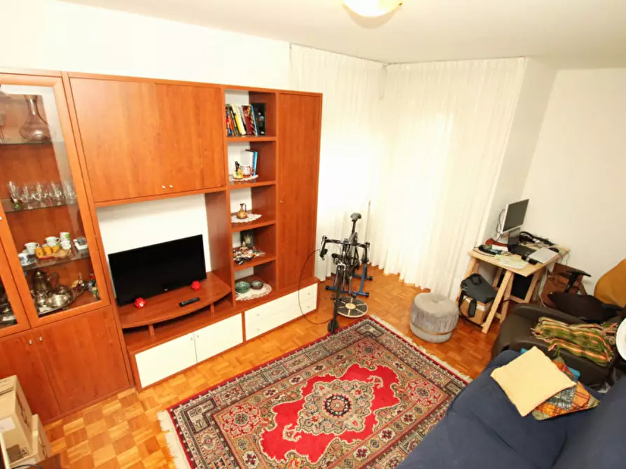 Immagine 1 di Appartamento in vendita  in Via Roen a Bolzano