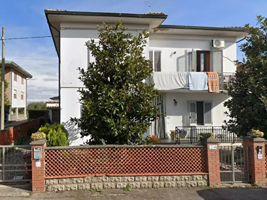 Immagine 1 di Appartamento in vendita  in Via Annibale Mariotti, N. 48 a Fucecchio