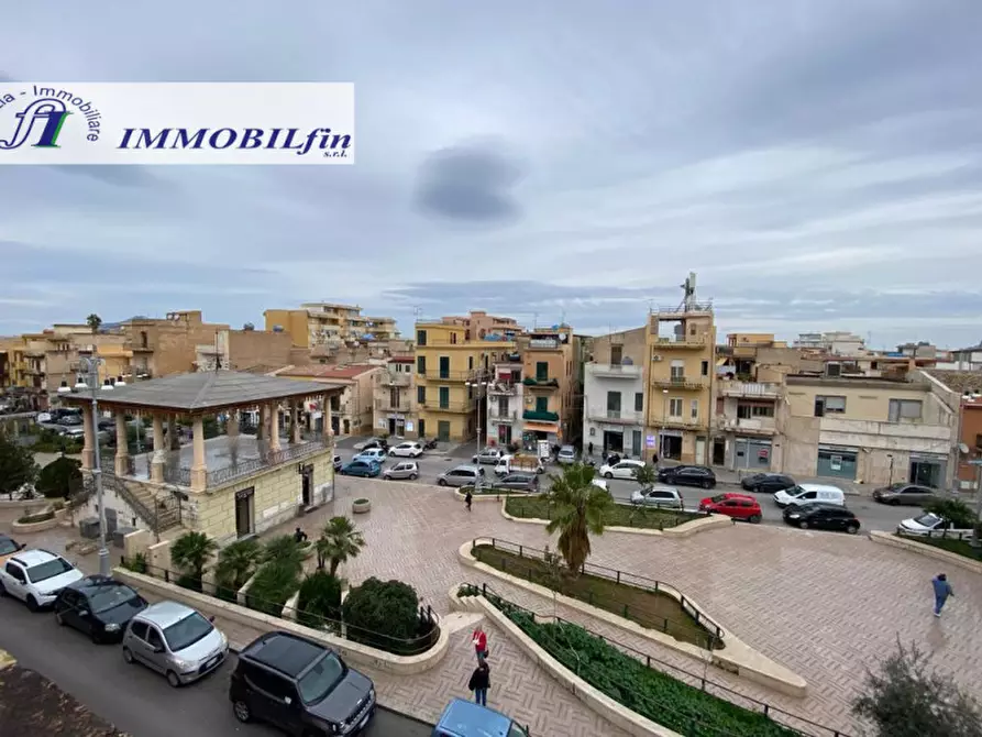 Immagine 2 di Casa indipendente in vendita  in piazza della regione a Villabate