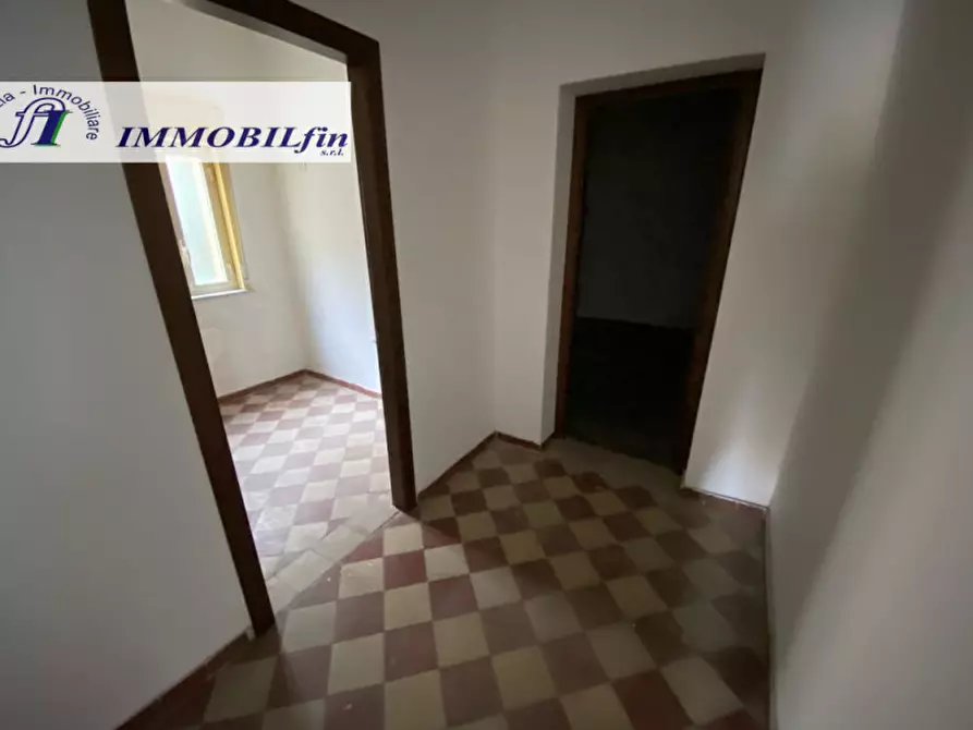 Immagine 11 di Casa indipendente in vendita  in piazza della regione a Villabate